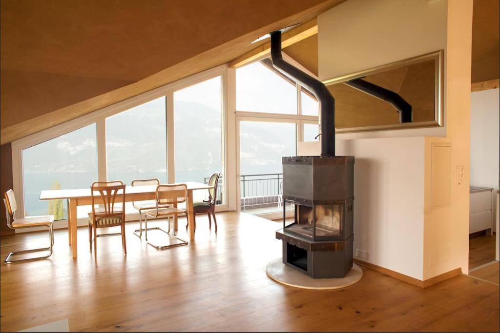 Lakeview Gem Krattigen Buitenkant foto